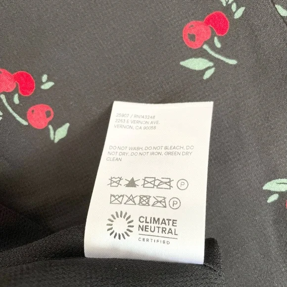 Reformation juliette Dress   👗black cherry AUTHENTIC - Picture 14 of 15